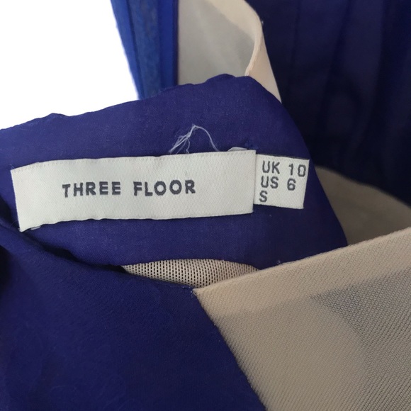 Three Floor dress - Picture 3 of 3